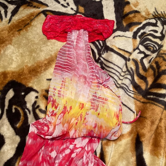 Beach bunny cover up - Picture 1 of 4